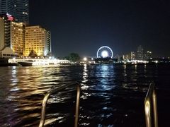 -阿瓦尼河滨曼谷酒店