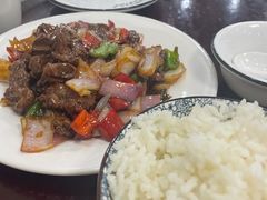 -余杨鸭鸭餐厅