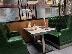 卡座-日昌餐馆(Mini西点茂店)