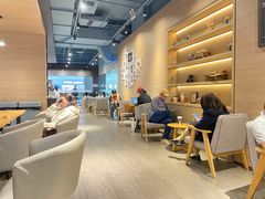 -瑞幸咖啡(外滩SOHO店)