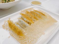 虾爬子锅贴-品海楼·大连海胆锅贴馆(东港店)