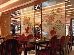 -君来湖滨饭店·玫瑰园