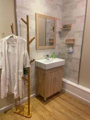 -纤姿俪纳产后恢复连锁机构(世纪东方广场店)