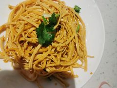 -江渔儿酸菜鱼(奥园广场金发购物中心店)