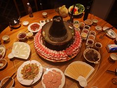 -额尔敦传统涮火锅·烧烤(鑫源山庄店)