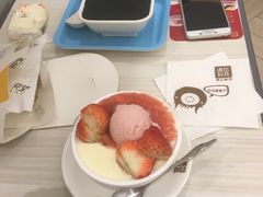 -满记甜品(日月光二店)