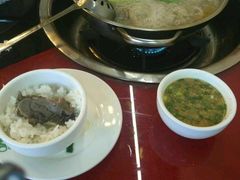 -老石黑山羊毛驴肉火锅(金凯广场店)