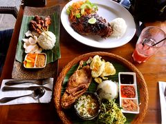 -Pundi Pundi Restaurant
