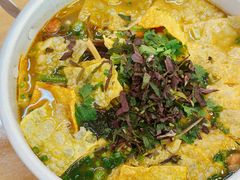 -丽丽三鲜螺蛳粉(田林路店)