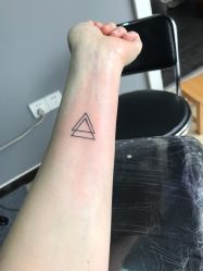 -刺客纹画纹身·洗纹身·穿孔饰品