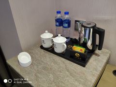 -迎商酒店(深圳罗湖火车站向西村地铁站店)