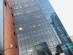 -上海龙之梦万丽酒店