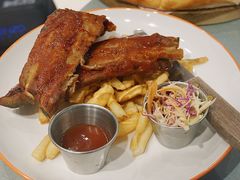 -Cha Cha's Beach Cafe