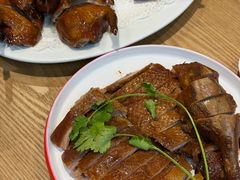 -华威西营里农产品批发市场