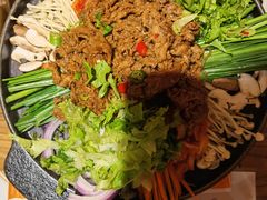 -冰川冷面·延边菜·炭烤串(观前店)