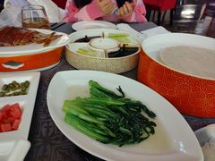 -粤尚腾香居中餐厅(首都机场希尔顿店)