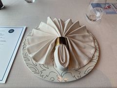 餐具摆设-北京金融街丽思卡尔顿酒店·意味轩 Cepe