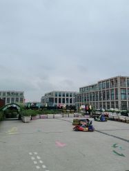 -小蜜蜂农场(凯德七宝购物广场店)
