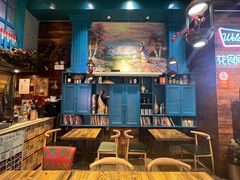 -花食间餐吧(远大购物中心群力店)