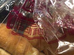 -白玉兰食品甜凤店(合生汇店)