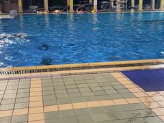 -梅林一村游泳池