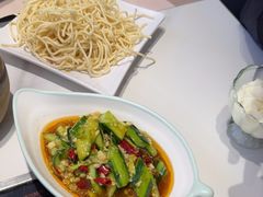 -黄记煌三汁焖锅(新佳丽江汉路店)