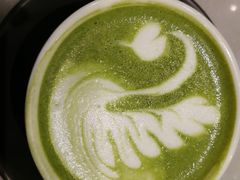 抹茶拿铁-Calia