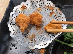 -花馬肆.云南过桥米线(汉神购物广场现场熬汤店)