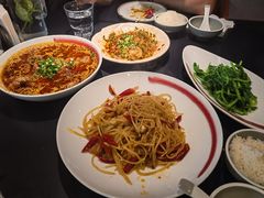 -麻六记(凤凰汇店)