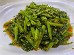 -纽顿熟食中心