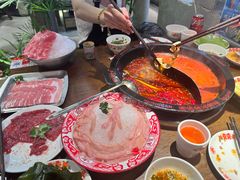 -牛市坎火锅(建设路店)