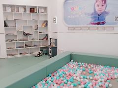 -龙格亲子游泳·水育早教运动中心(绿宝中心)