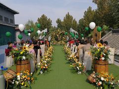 -鹊华居·地道鲁菜·海鲜·融合味(大明湖店)