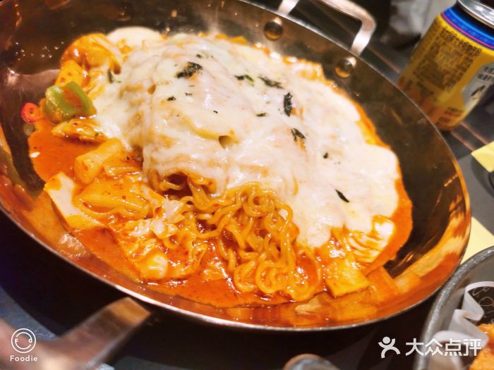 博欧姆新派韩国料理·炸鸡(艾尚店)芝士拉面炒年糕图片