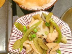 -铭牛烧肉·和牛海鲜自助(高新月牙湖店)