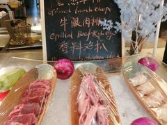-圣丰索菲特·2 On 988 Café 自助餐厅
