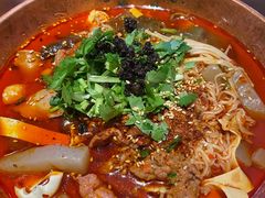 -成都你六姐·牛肉冒菜(城市集市合生汇店)