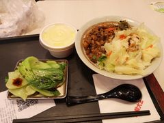 卤肉饭套餐-永和大王(解放东路店)