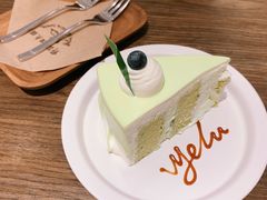 斑斓椰子奶油蛋糕-野路甜点铺(松柏路店)