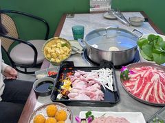 -喃喃椰·糟粕醋·椰子鸡火锅(七堡花园店)