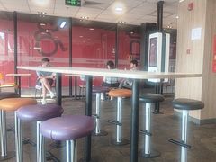 -麦当劳(国家体育场南路店)