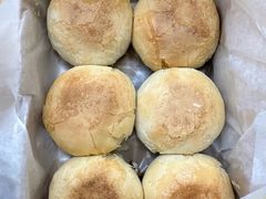 虾仁鲜肉月饼-梦菲思饼屋(瑞金宾馆店)