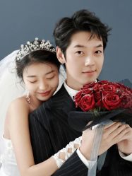 -红番婚纱礼服