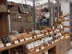 -提亚烘焙·手作面包·生日蛋糕(七星店)