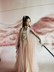 点击看大图 -虞美人汉服摄影