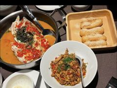 -老湘亲·品鉴湘菜(蔡塘爱琴海店)