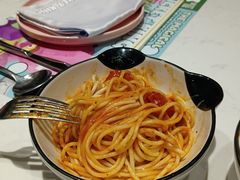 -水桶王国主题餐厅·聚会·生日派对·亲子活动·家庭套餐(亚龙湾希尔顿店)