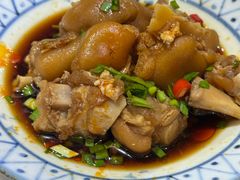 -香巴拉云南餐厅(华莱坞店)