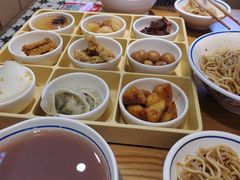 -蓉李记成都名小吃(太原龙湖万达店)
