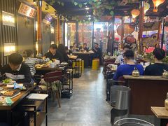 大堂-·缸桶屋·韩式牛肋条自助烤肉(西湖D11店)